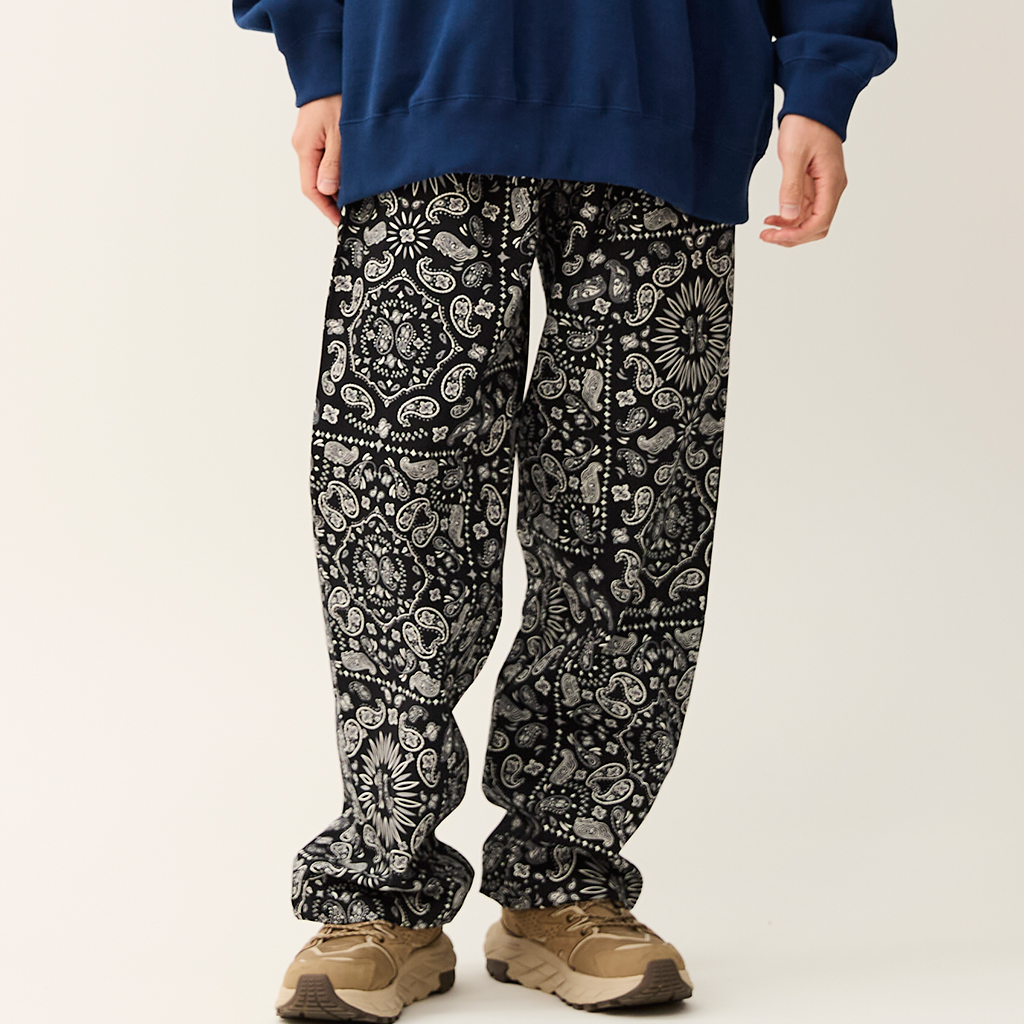 [クックマン]Chef Pants Semiwide Paisley Black