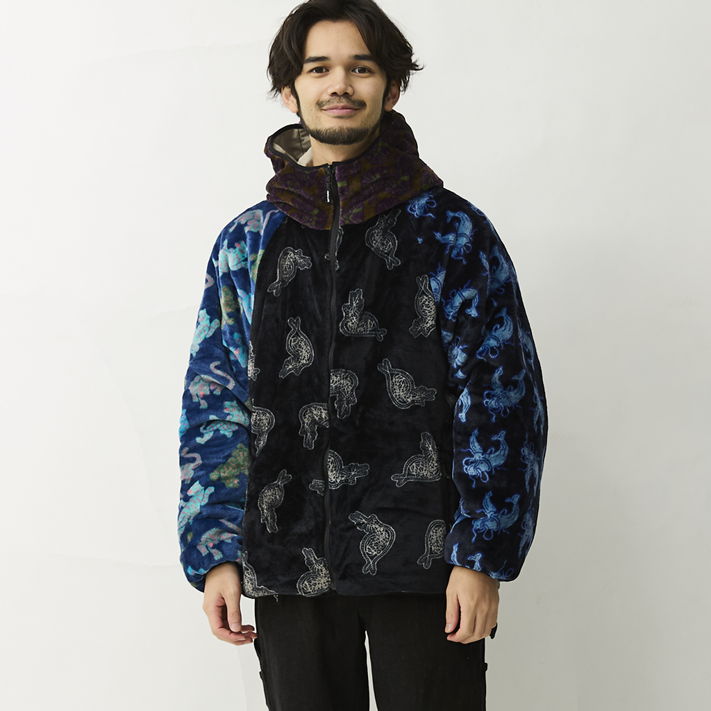 [ジムマスター]キルトx“HAPPYPAINT”ボアリバーシブルフード