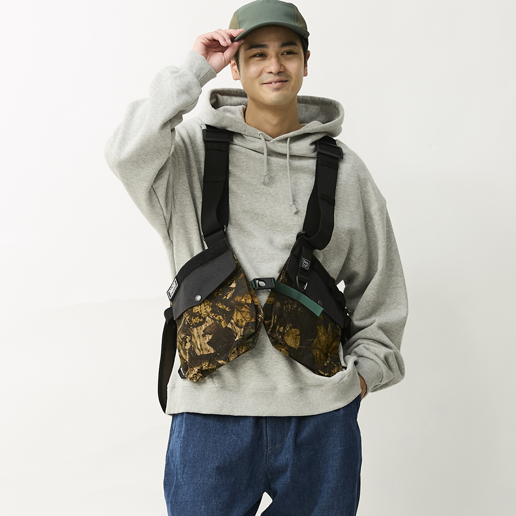 [ハクマウンテンサプライ]HANDSFREE VEST（カモフラ）