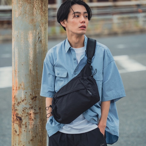 キウ | NYLON CROSSBODY BAG | ショルダーバッグ | トラベルバッグ