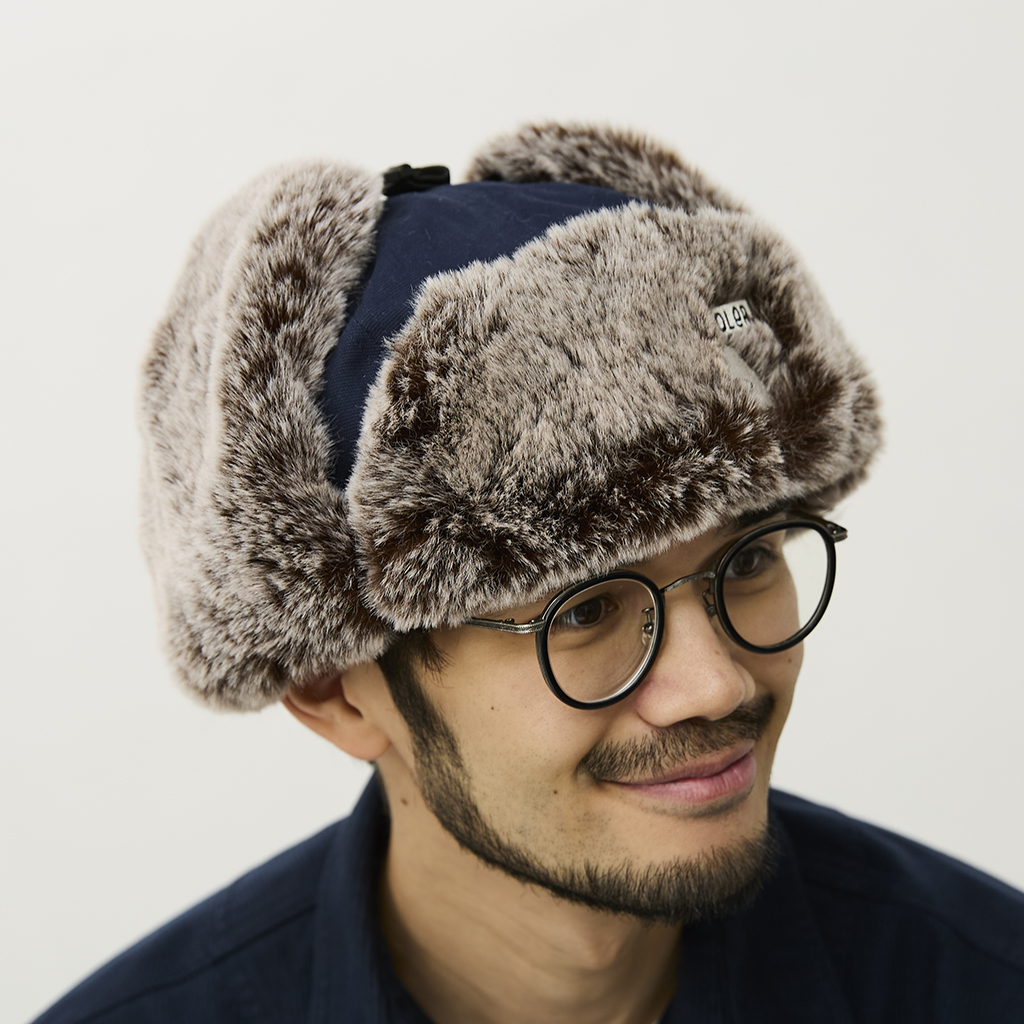 [ポーラ]MILITARY FUR VISOR CAP