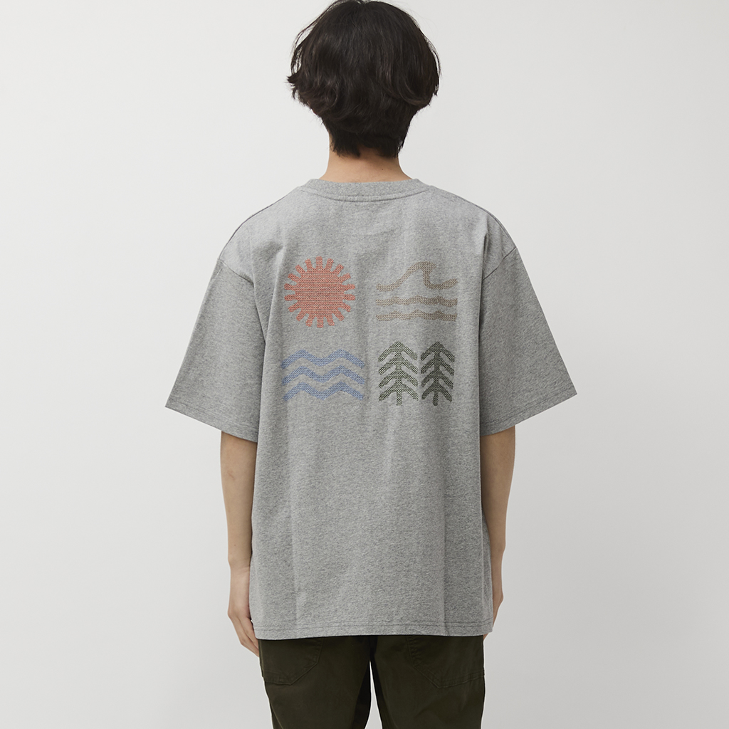 [ポーラ]PRM CLOTH STITCH EMB TEE