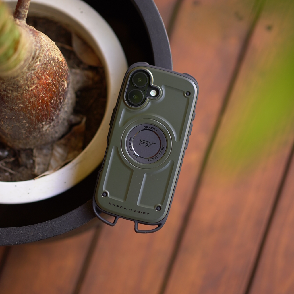 [ルート][iPhone16専用]GRAVITY Shock Resist Case Rugged.