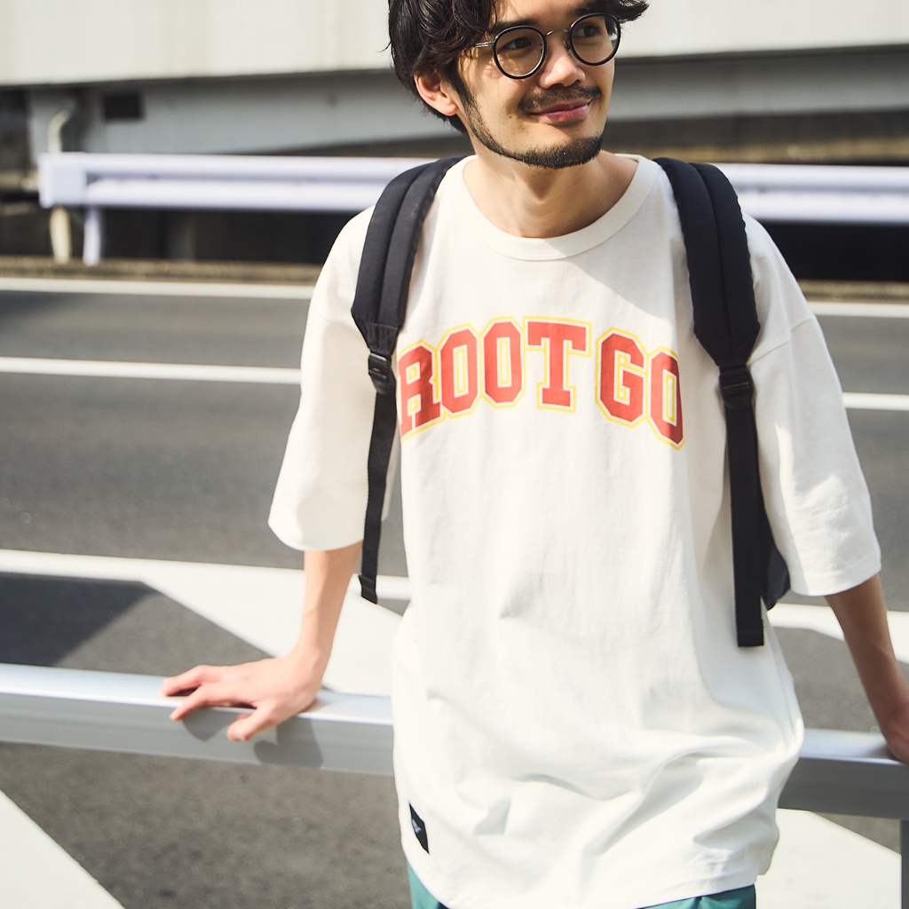 [ルート×ゴーアウト]PLAY UTILITY BACK POCKET Logo T-Shirts GO OUT