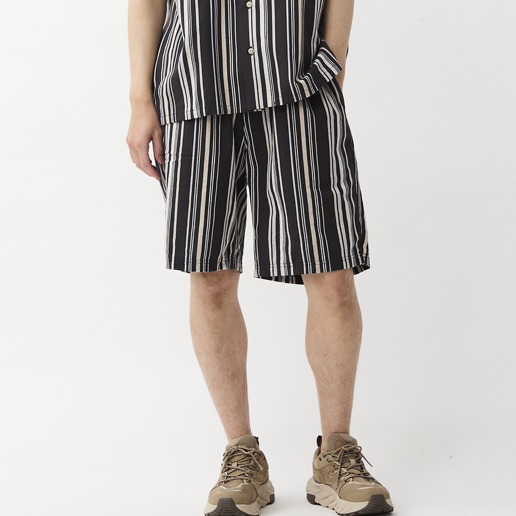 [ローター]Native Stripes Easy Shorts