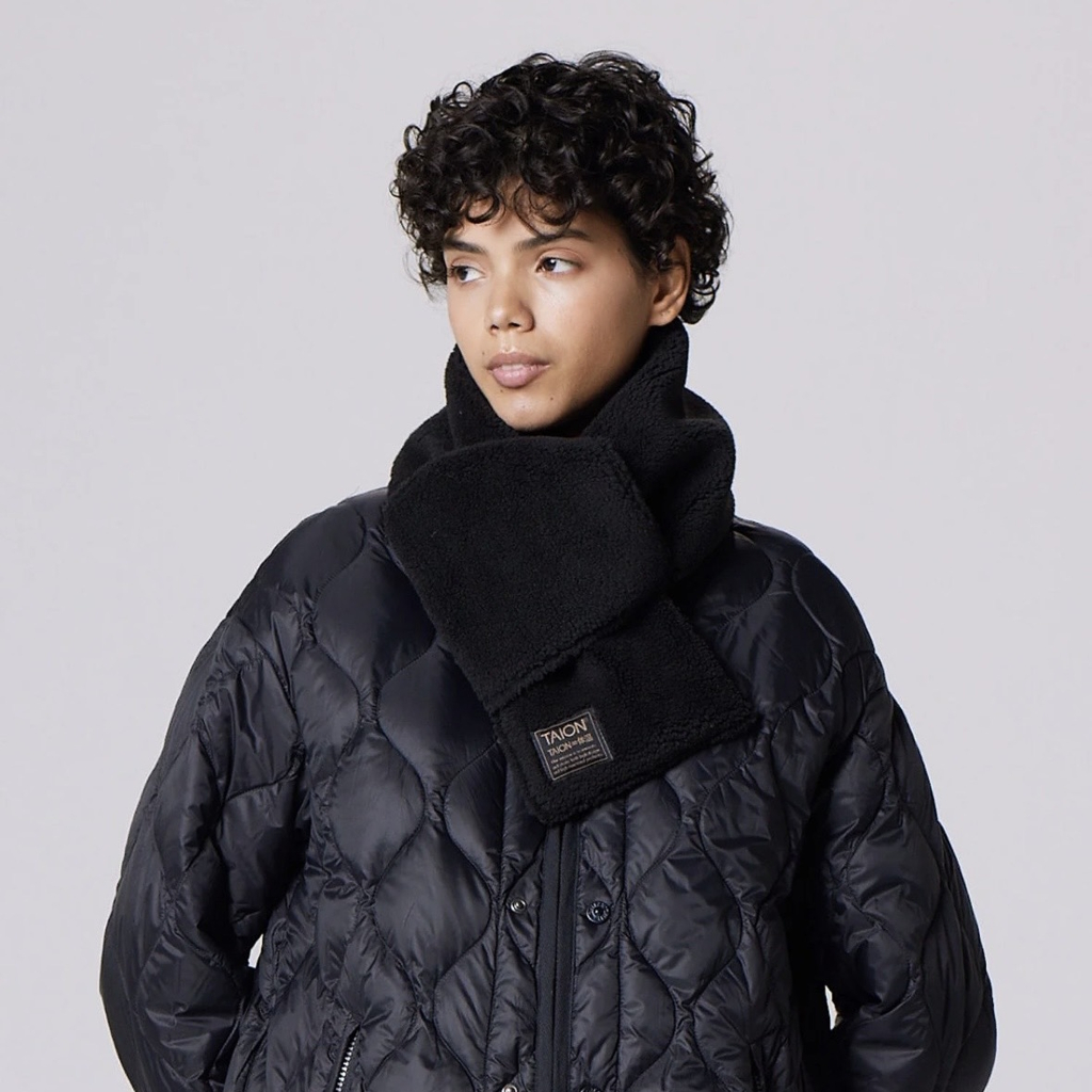 [タイオン]MILITARY REVERSIBLE DOWN SCARF(SOFT SHELL)