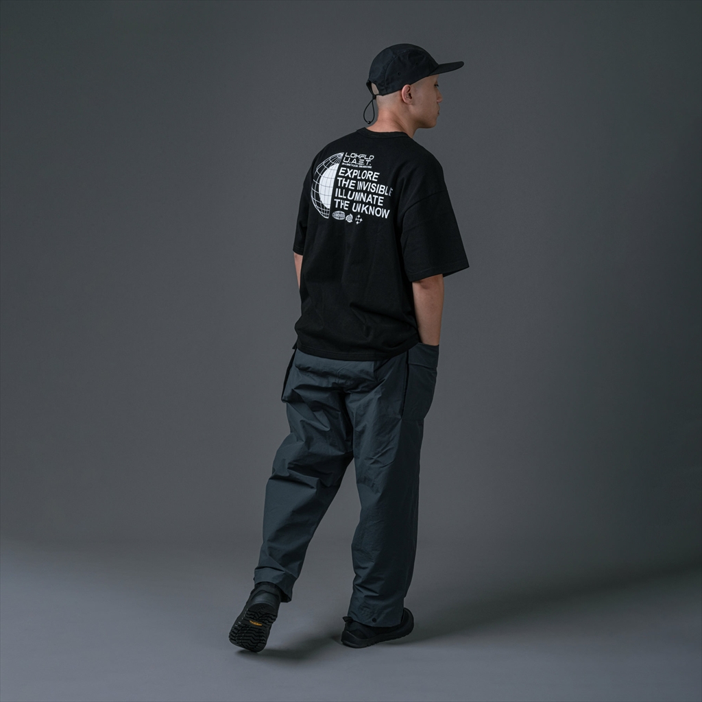 [ロックフィールドユーエーイーテー]U.A.E.T. FIRST RECRUIT SLOGAN TEE